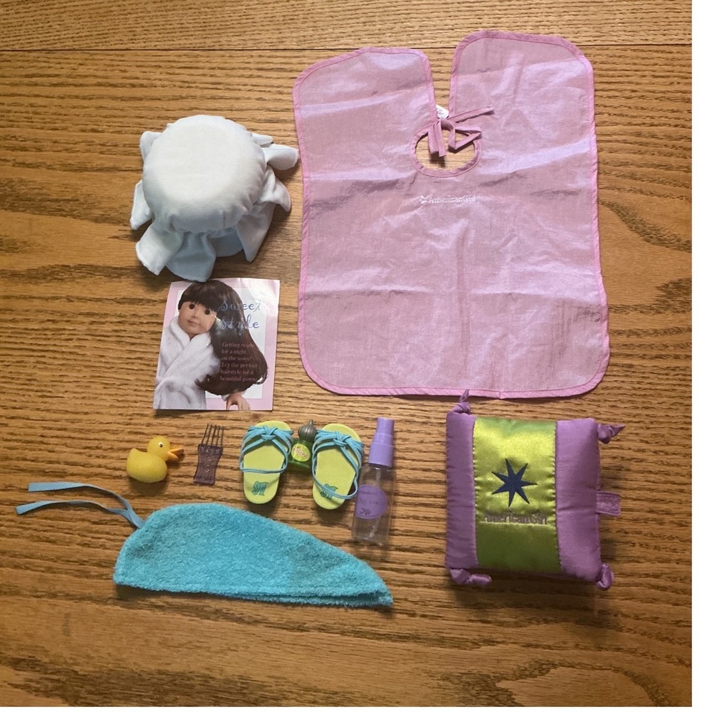 American Girl Doll Spa Salon Accessories Set Pink Cape Purple Caddy Basin Duck